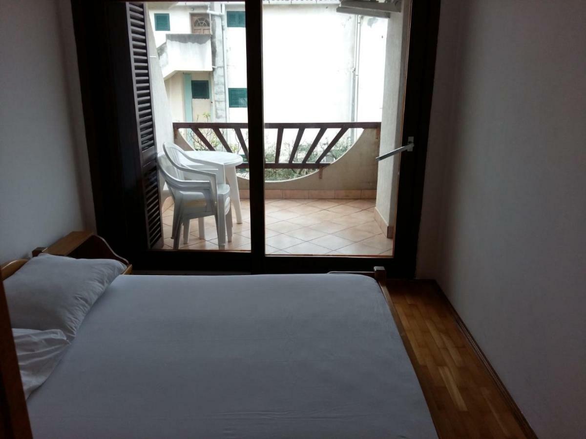 Apartments Villa Cherry Novalja Kültér fotó